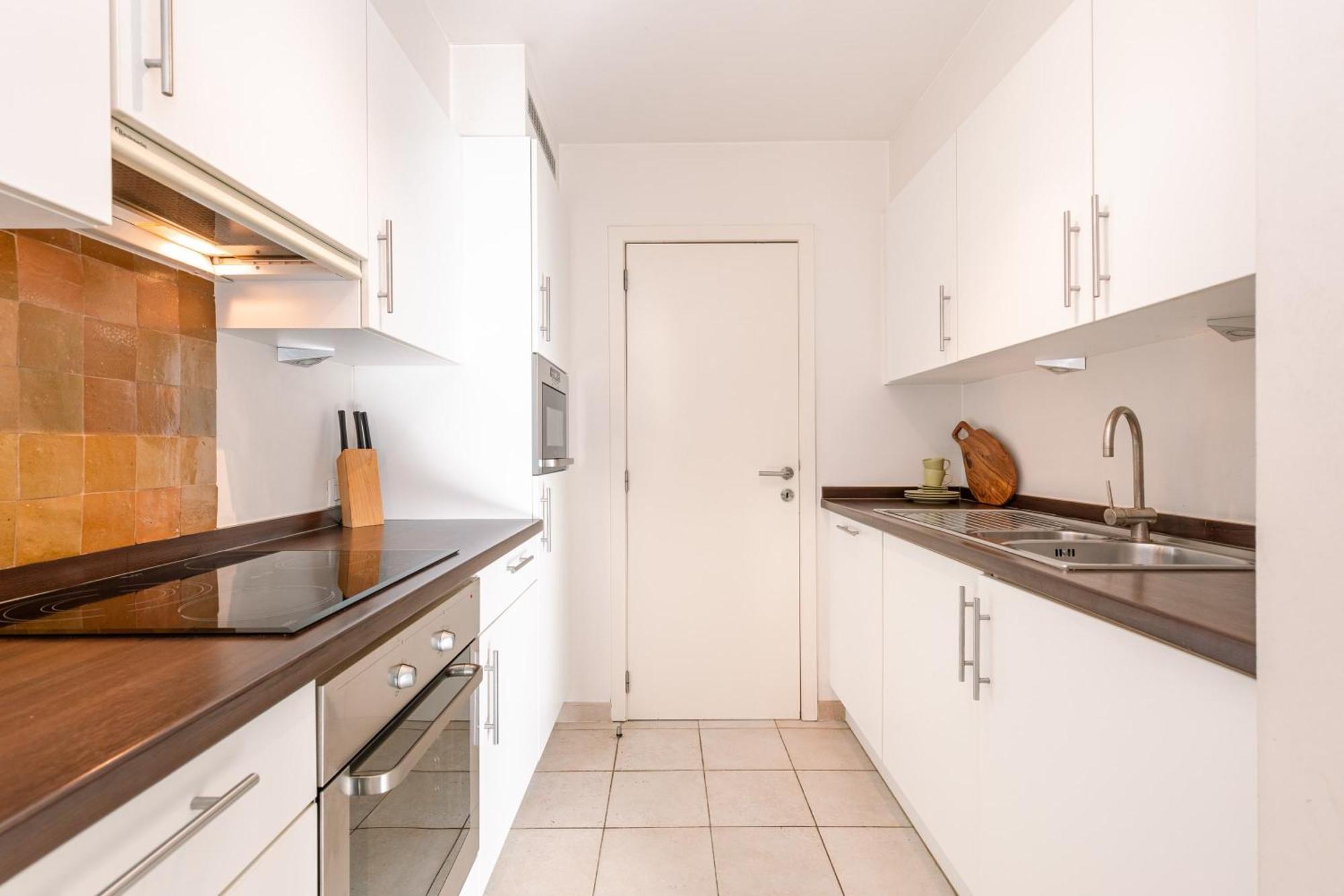 Charming Spacious Duplex Apt With Private Parking In Knokke Apartment Екстериор снимка