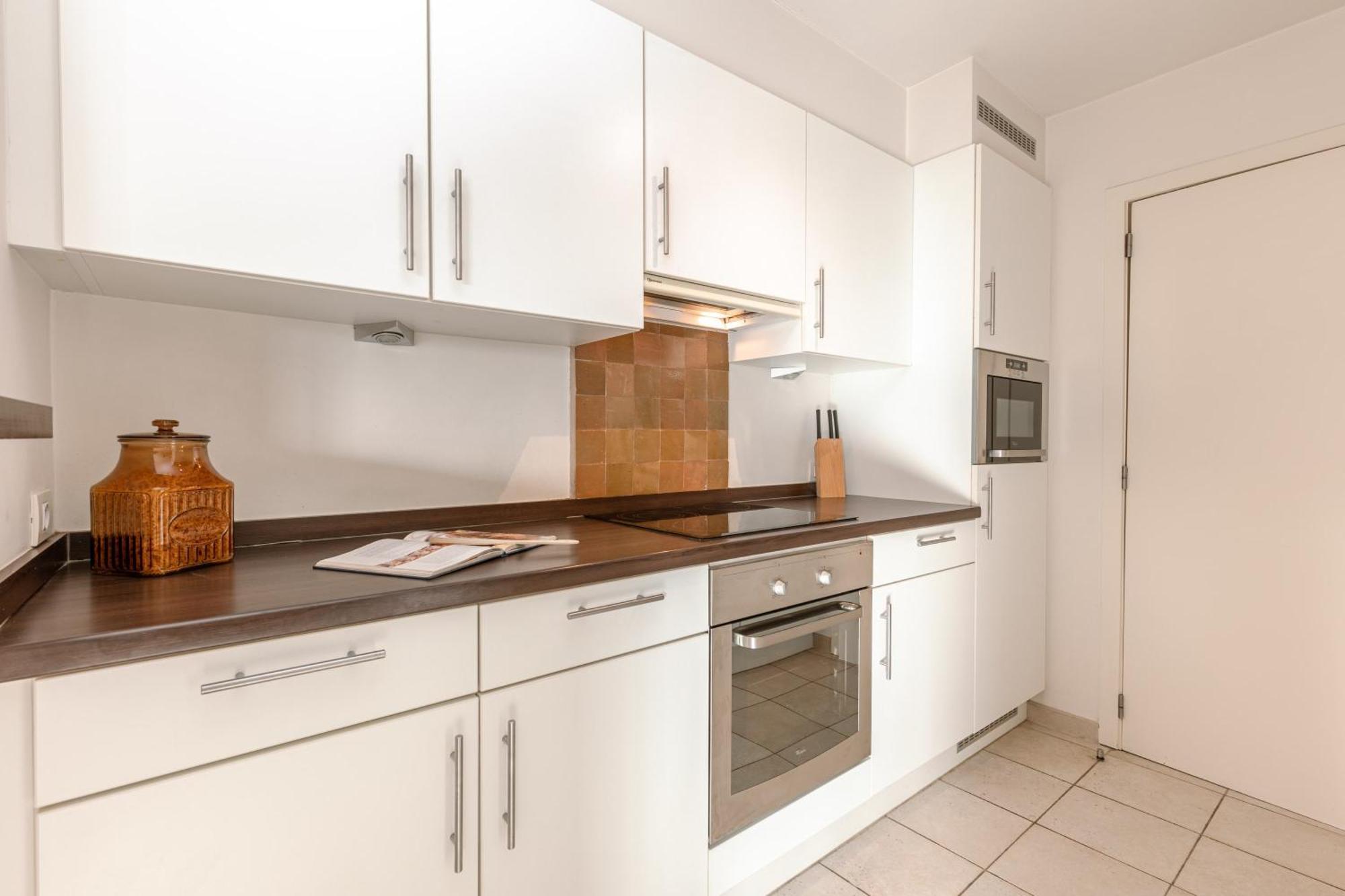 Charming Spacious Duplex Apt With Private Parking In Knokke Apartment Екстериор снимка
